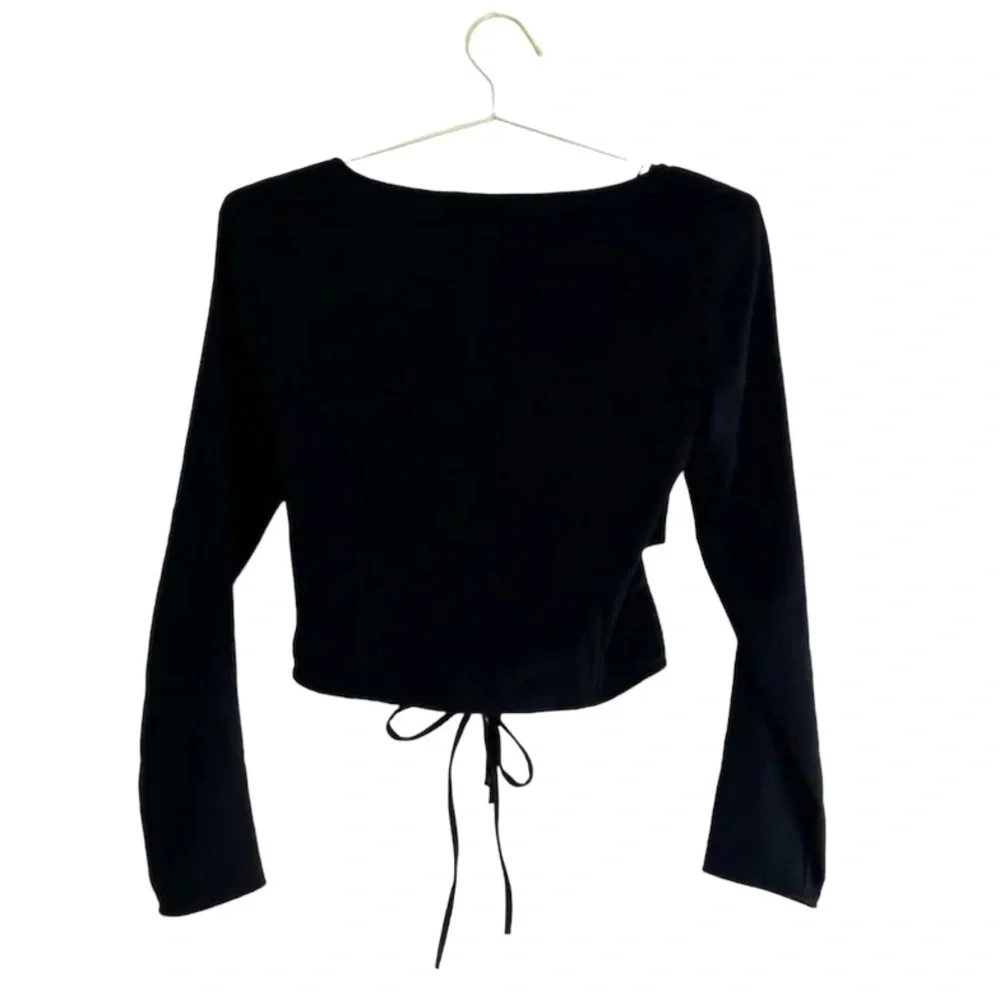 Zara Ruched Cut Out Long Sleeve Top in Black